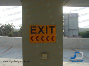 Parsa Tower Parking Signs Traffic Sign HIP Diamond Grade